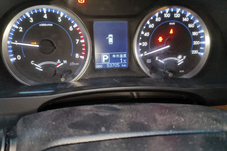 Used Toyota Highlander 2018 2.0T Two-Wheel Drive Elite Version 5 Seats China VI Standard