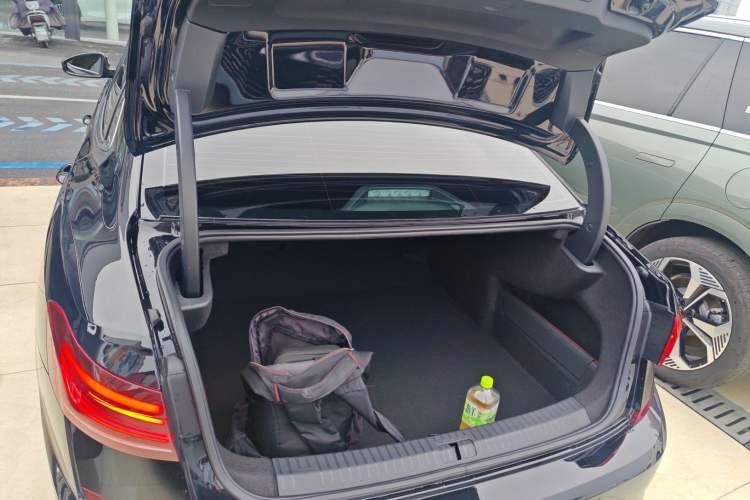 Used Volkswagen Passat 2024 380TSI Dragon Edition