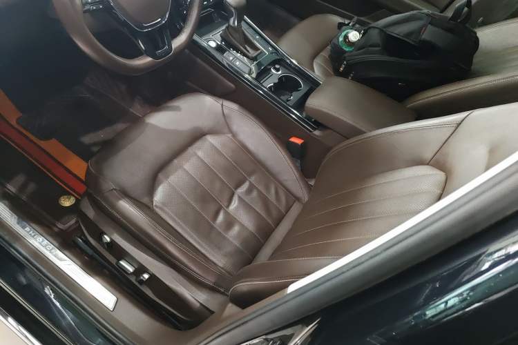 Used Volkswagen Phideon 2021 380TSI Luxury Edition
