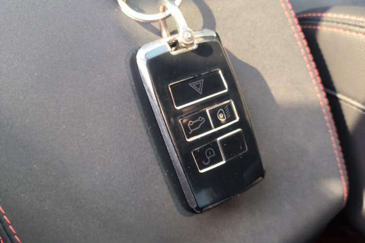 Used Land Rover Discovery Sport 2022 Revised Version 249 PS R-Dynamic S Performance Edition 5 Seats
