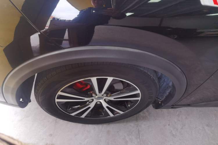 Used SWM G05 2021 PRO 2.0L Manual Elite 7-seater