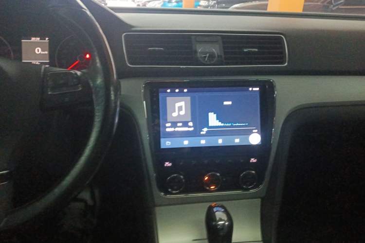 Used Volkswagen Passat 2014 1.8TSI DSG Prestige Edition