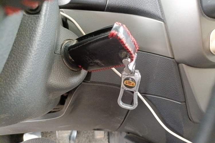 Used Geely Auto GX7 2014 1.8L Manual Elite Model
