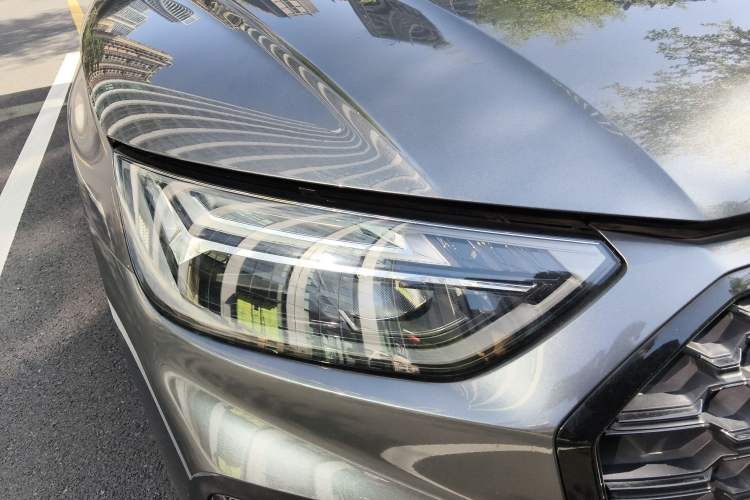 Used Audi Q5L 2021 40 TFSI Fashion Dynamic Model
