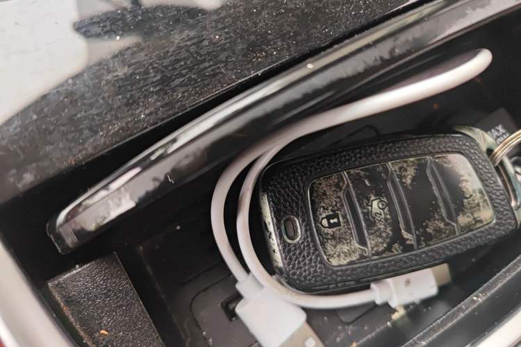 Used CHANGAN CS85 COUPE 2019 1.5T DCT Luxury Version China VI Standard
