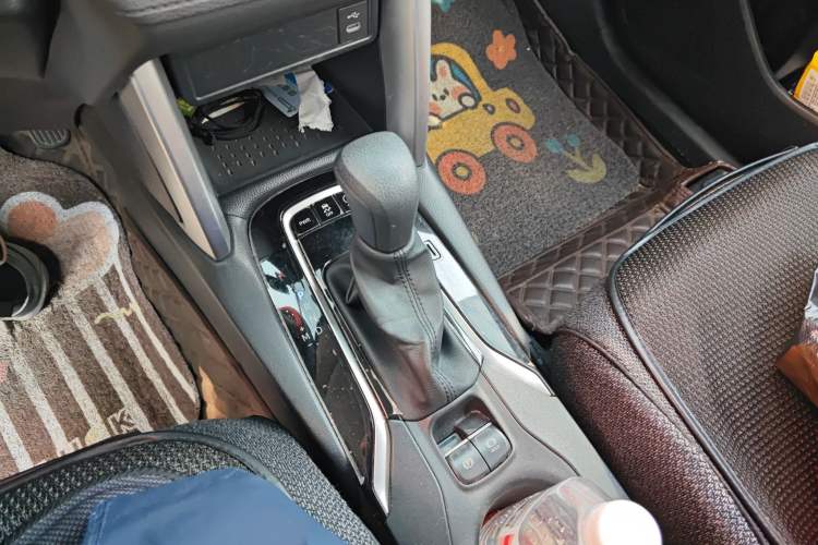 Used Toyota FRONTLANDER 2023 2.0L CVT Elite Edition