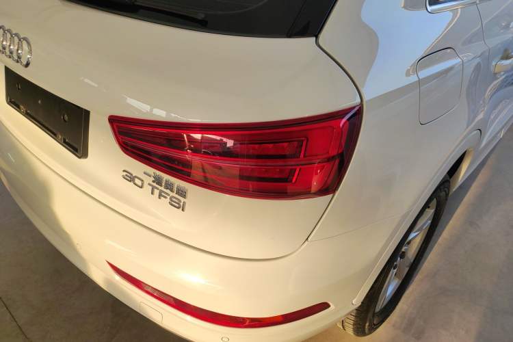 Used Audi Q3 2018 30th Anniversary Edition 30 TFSI Fashion Model
