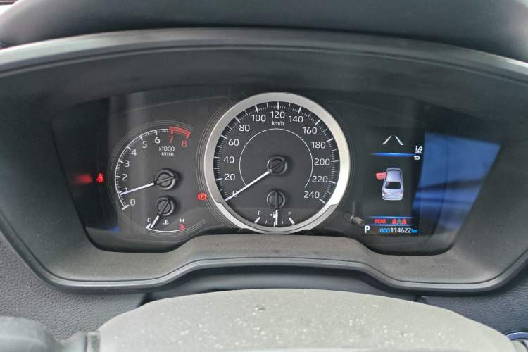 Used Toyota Corolla 2021 TNGA 1.5L CVT Elite Edition Odometer Close Up