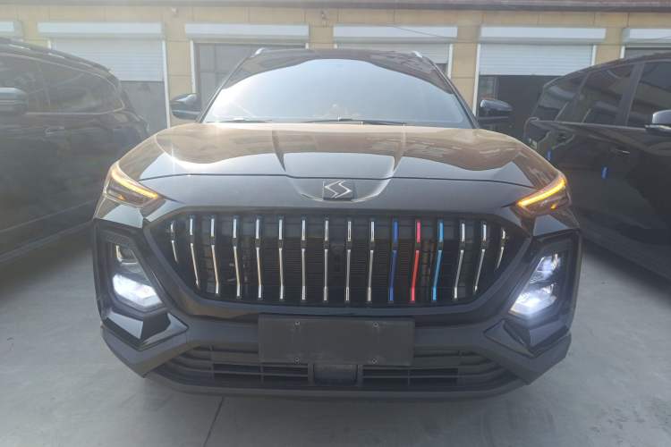 Used SOL X8 2021 300T DCT Panoramic Luxury Edition 5 Seats