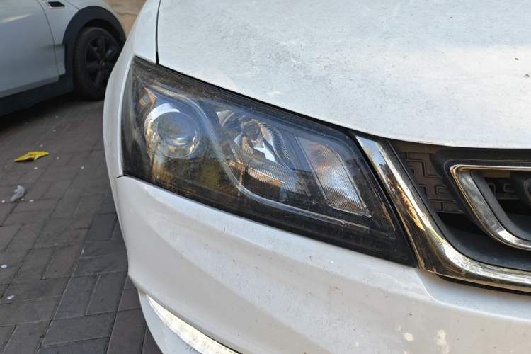 Used Geely Auto Emgrand 2017 Sedan Million Edition 1.5L Manual - Upward Version