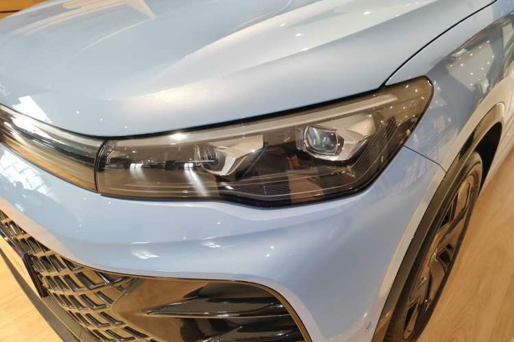 Used Volkswagen Tiguan L 2024 PRO 380TSI Four-Wheel Drive R-Line Prestige Edition
