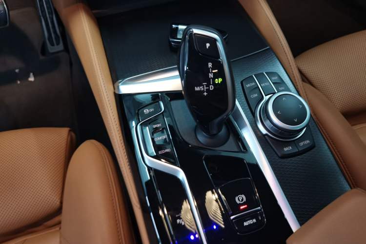 Used BMW 5 Series 2022 Restyled 525i M Sport Package
