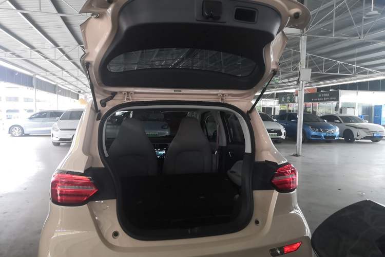 Used Leapmotor T03 2023 403 Lite Edition Trunk