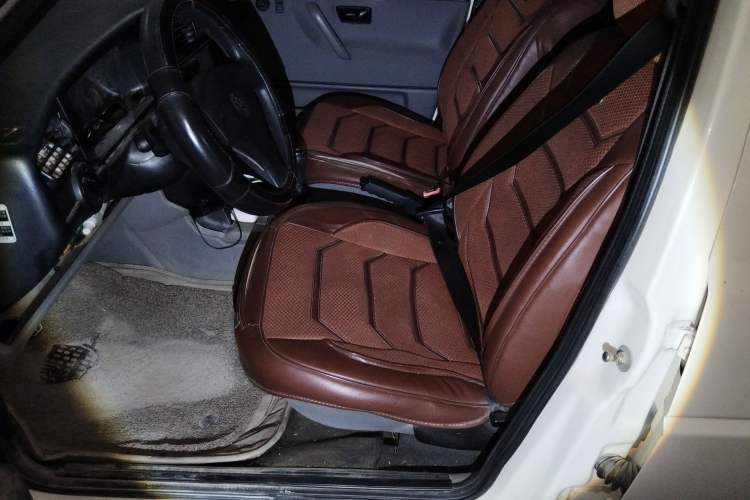 Used Volkswagen Jetta 2010 1.6L Partner