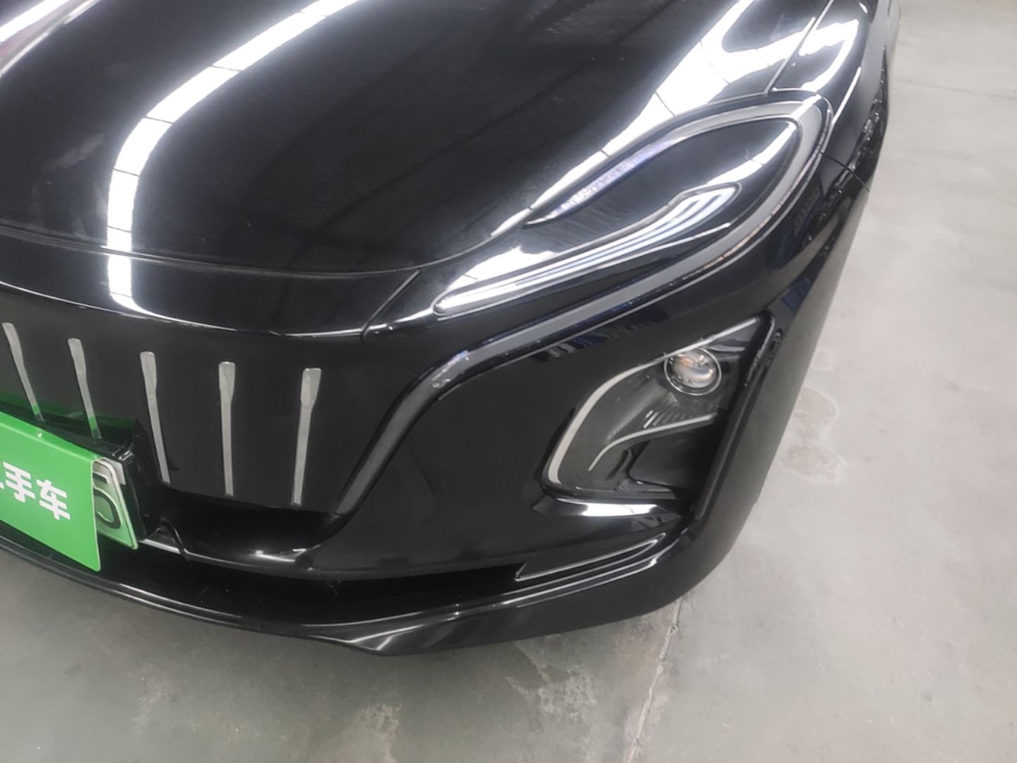 Hongqi E-QM5 2023 620km PLUS — снимка 8
