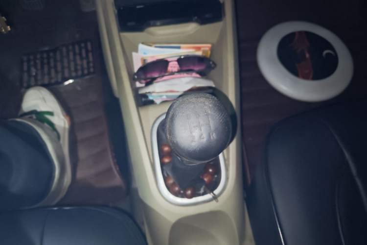 Used Venucia R50 2013 1.6L Manual Fashion Edition