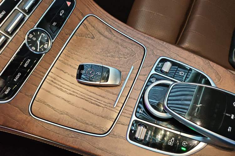 Used Mercedes-Benz E-Class 2017 E 200 L 4MATIC