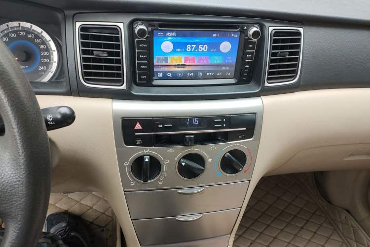 Used Toyota Corolla EX 2013 1.6L Manual Excellence Edition