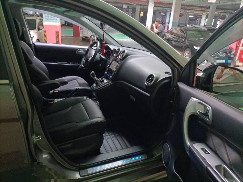 Used Haval H6 2015 Upgraded Model 1.5T Manual Two-Wheel Drive Elite Version — 28