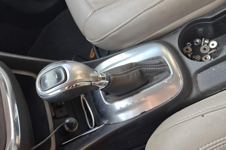 Used Buick Encore 2014 1.4T Automatic Two-Wheel Drive Urban Elite Model
