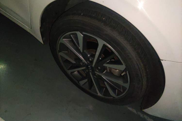 Used Kia K3 2021 1.5L CVT Fashion Edition Exterior 1