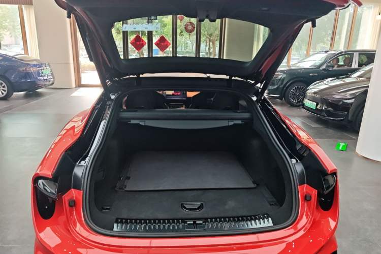 Used Lotus EMEYA 2024 EMEYA S+