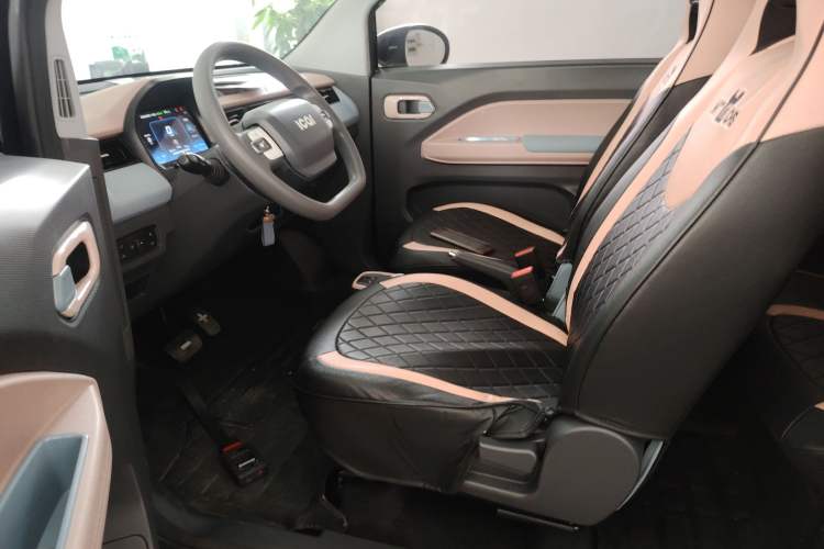 Used Chery QQ Ice Cream 2022 170km Sundae Phosphate Lithium-Ion