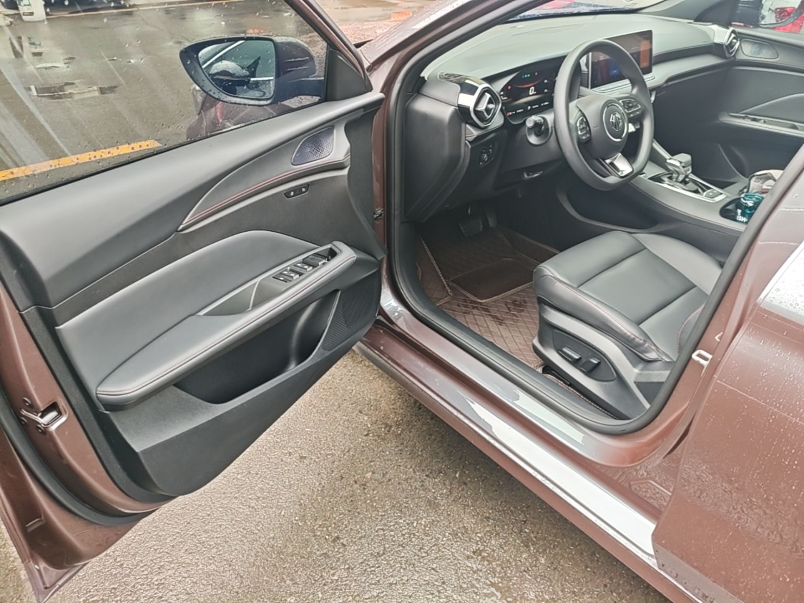 MG 5 2025 300TGI Global Flagship Edition — снимка 18