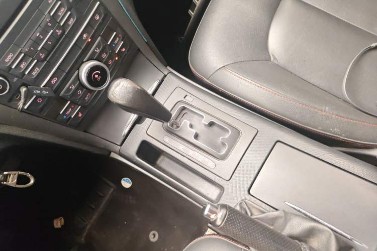 Used Bestune B70 2016 2.0L Automatic Luxury Model

