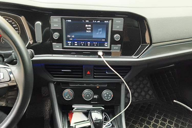 Used Volkswagen Sagitar 2019 200TSI DSG Comfort Version China VI Standard Audio And AC Panel