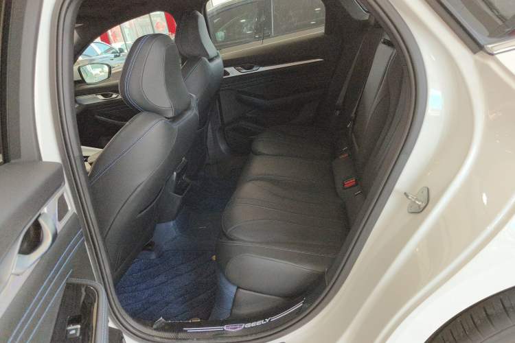 Used Geely Auto Preface 2025 Dongfang Yao 1.5TD Kunlun Edition