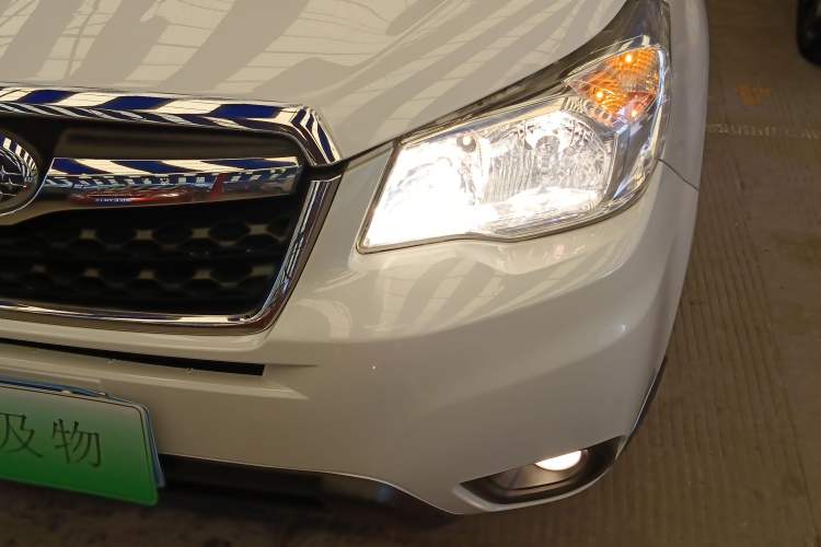 Used Subaru Forester 2014 2.0i Automatic Luxury Edition
