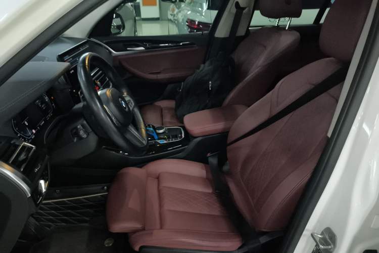 Used BMW iX3 2022 Leading Model
