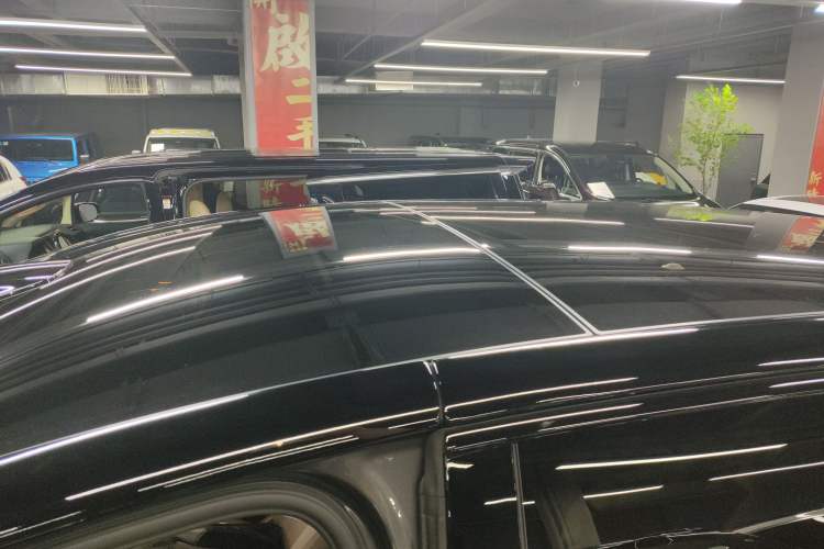 Used Li Auto MEGA 2025 Home Family Special Edition
