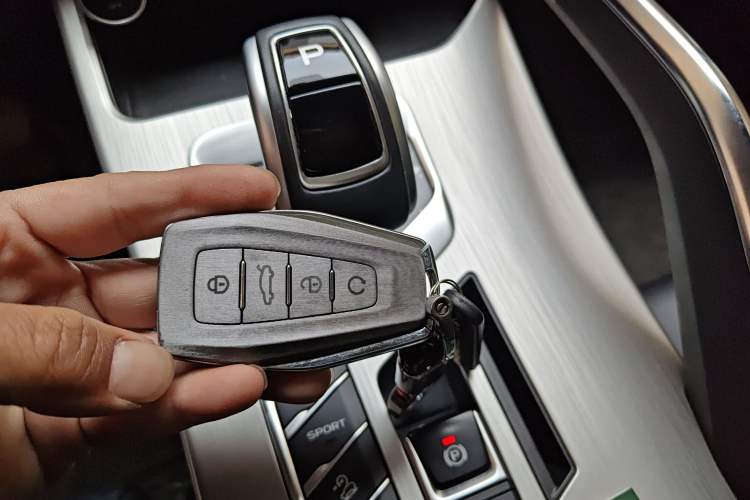 Used Geely Auto Coolray 2019 260T DCT Knight China VI Standard