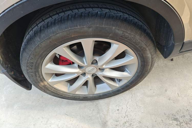 Used Geely Auto Emgrand GS 2018 Sport Edition 1.8L Automatic LingShang Model Right Rear Wheel Hub