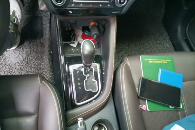 Used CHANGAN Eado DT 2018 1.6L Automatic Smart Enjoyment Model Gear Lever