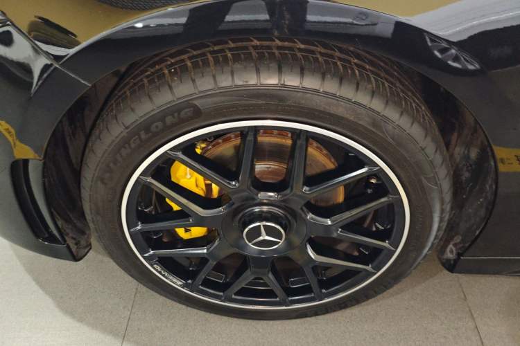 Used Mercedes-Benz A-Class 2020 Restyled A 200 L Sport Sedan Fashion Version Left Front Wheel Hub