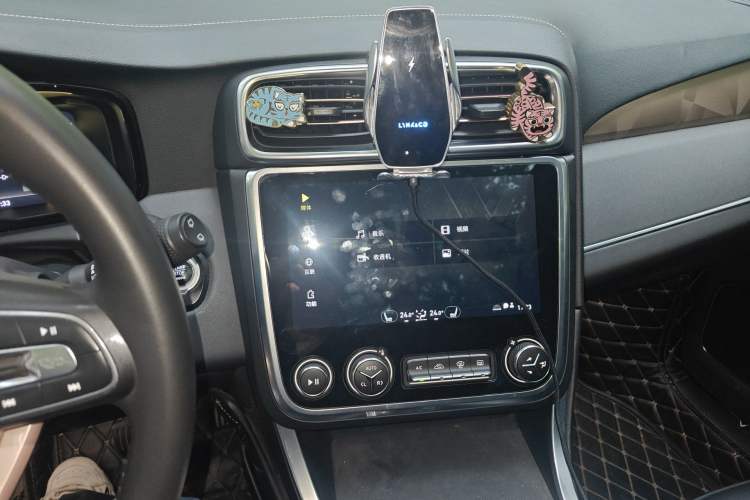 Used Lynk & Co 01 2017 2.0T Two-Wheel Drive Pro Edition
