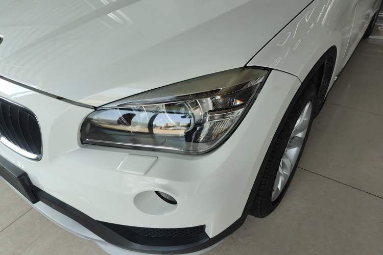 Used BMW X1 2014 sDrive18i Leading Model
