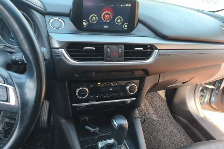 Used Mazda Atenza 2017 2.0L Blue Sky Luxury Edition
