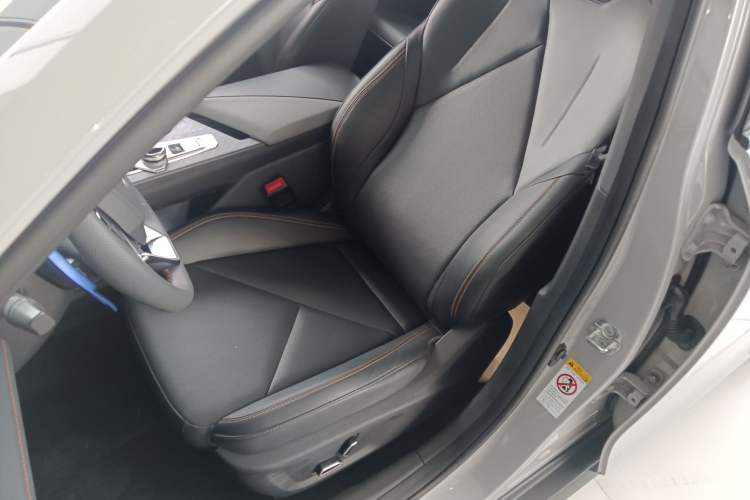 Used CHANGAN UNI-V 2022 1.5T Prestige Version Left Front Seat