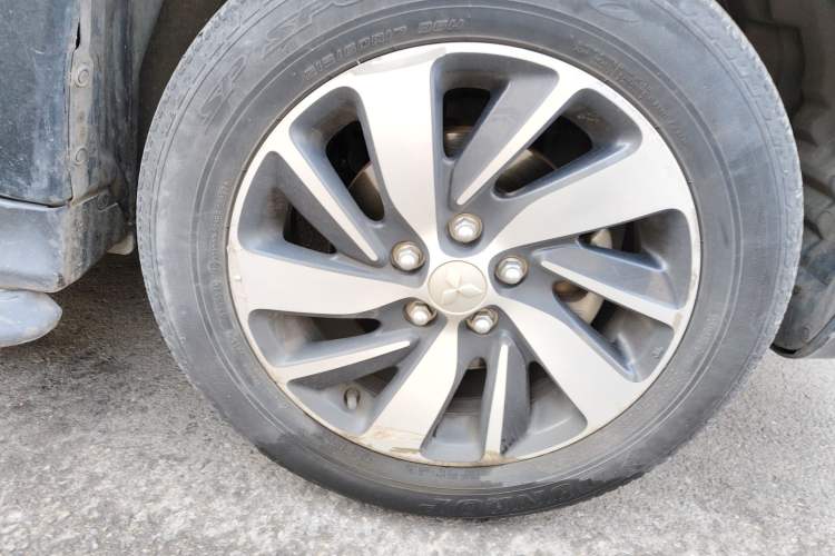 Used Mitsubishi ASX 2018 2.0L CVT Two-Wheel Drive Deluxe Edition