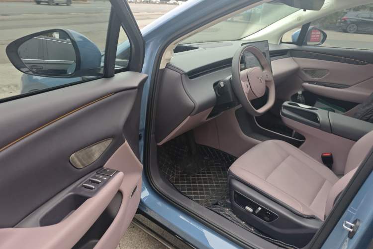 Used Hongqi Tiangong 06 2025 660 4x4 Smart Selection Edition