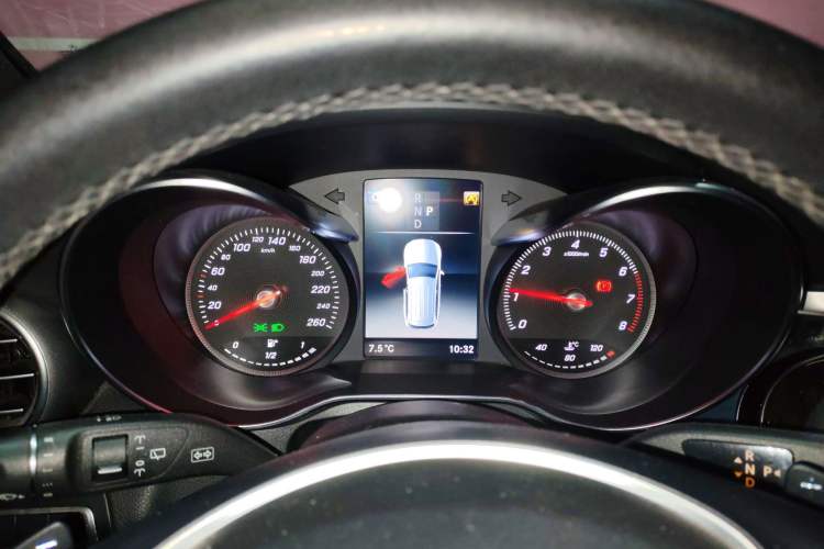 Used Mercedes-Benz GLC 2019 Facelift GLC 260 L 4MATIC Luxury Model Instrument Cluster