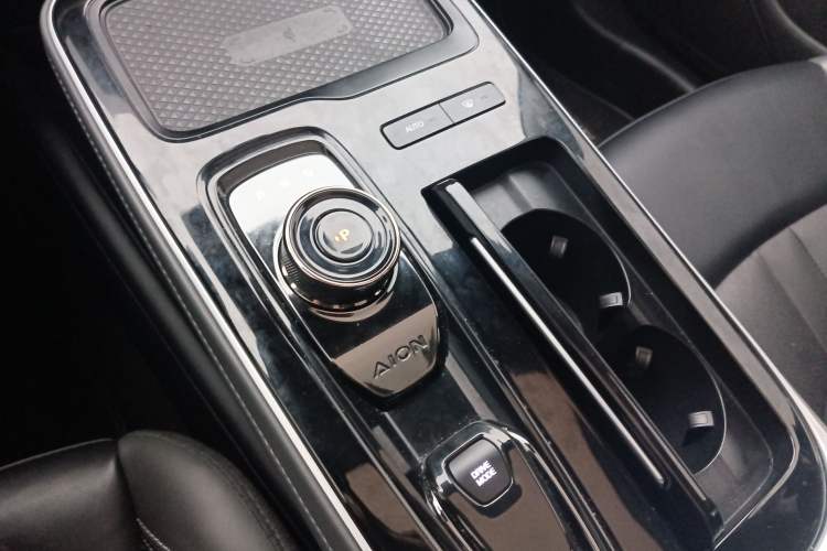 Used AION S Plus 2022 70 Intelligent Driving Edition Gear Lever