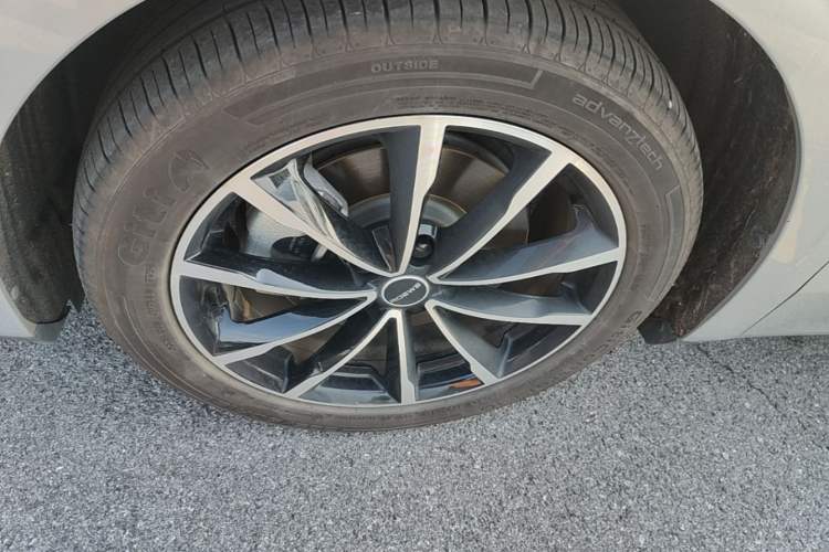 Used Roewe D7 2025 DMH 125km World Champion Edition