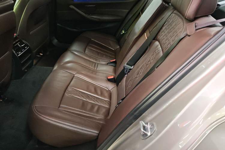 Used BMW 5 Series 2018 530Li Leading Edition Luxury Package
