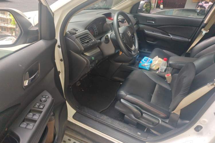 Used Honda CR-V 2016 2.0L two-wheel drive Urban Edition
