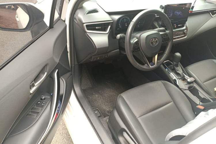 Used Toyota Corolla 2024 1.8L Smart Electric Hybrid Dual-Engine Elite Edition
